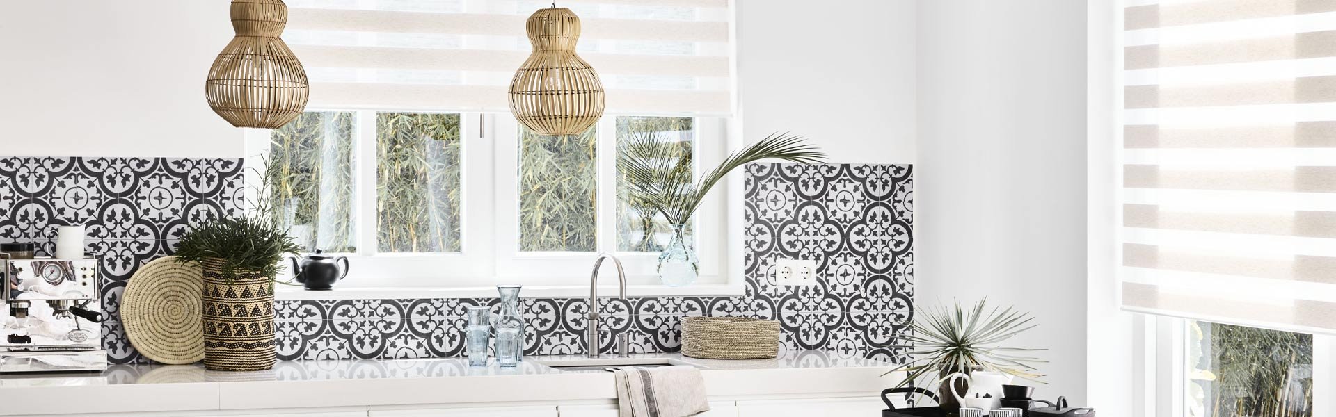 576-raamdecoratie_duorolgordijn-header.jpg 576-raamdecoratie_duorolgordijn-header.jpg