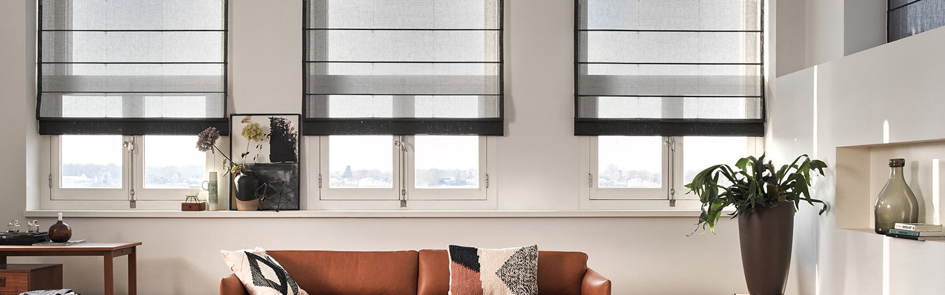 595-raamdecoratie_vouwgordijn-header.jpg 595-raamdecoratie_vouwgordijn-header.jpg