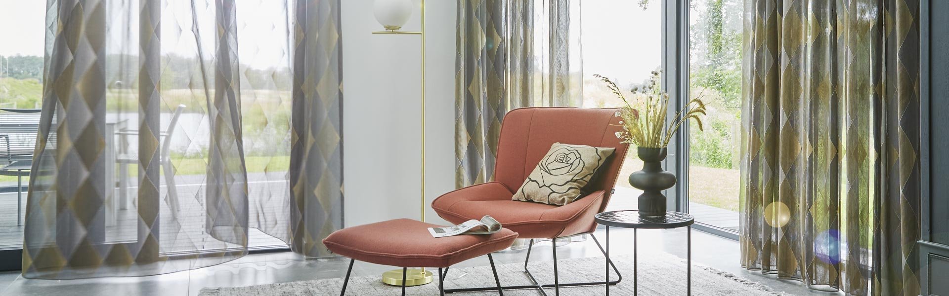 633-gordijnen_vitrage-header.jpg 633-gordijnen_vitrage-header.jpg