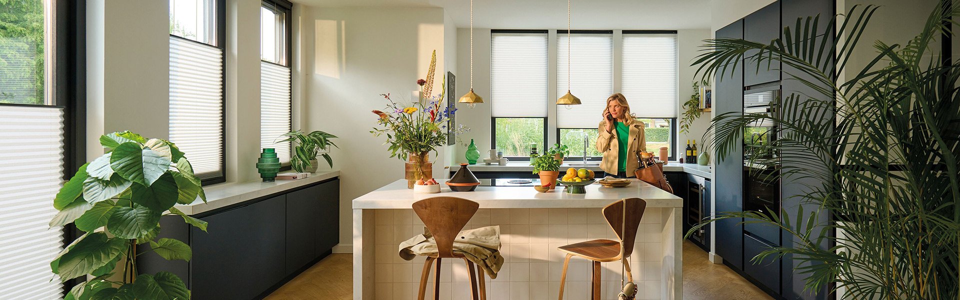 977-Luxaflex_header.jpg 977-Luxaflex_header.jpg